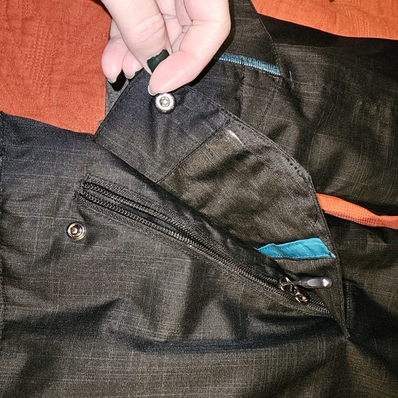 ROXY Winter Ski/ Snowboarding Jacket Size XL - Picture 12 of 17